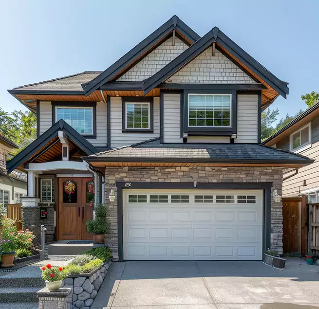 Why Choose Oakwood Restoration Pros For Water Damage Restoration Services in Mansfield, OH?