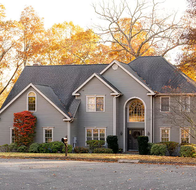 Why Choose Oakwood Restoration Pros for Flood Restoration Services in Mansfield, OH?